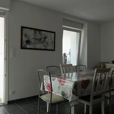 Maison Renovee 3*, Exposee Sud, Cour Fermee, Pres Du Centre De Tregastel, Avec Velo Et Equipements Bebe - Fr-1-368-190 Tatil Evi *
